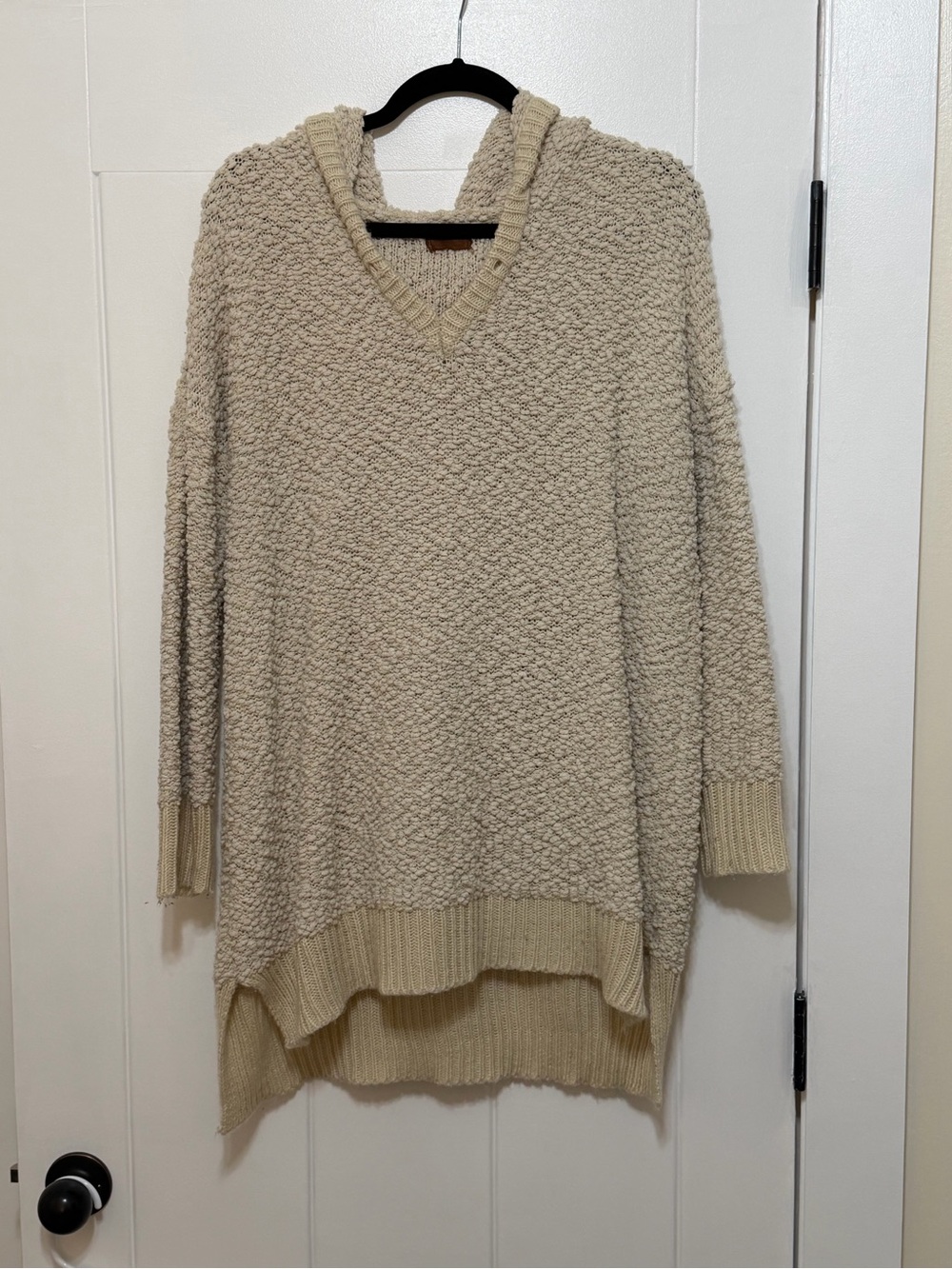 POL Cream Hooded V-Neck Sweater - Oversized (Long) Size Medium